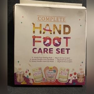 Soflisse Hinoki Foot Peeling Mask Pack  Honey Paraffin Hand & Foot Spa Mask NIB
